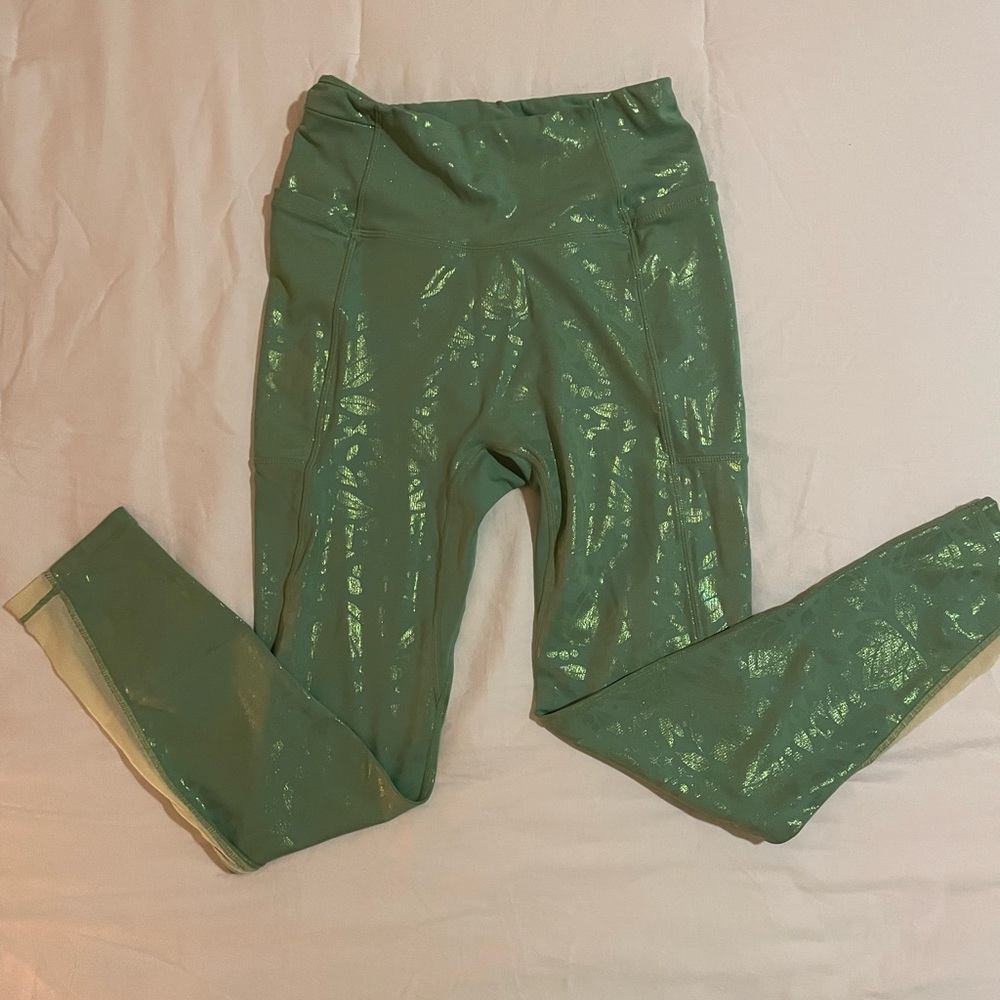 Crowned Athletics Lily Pad Leggings